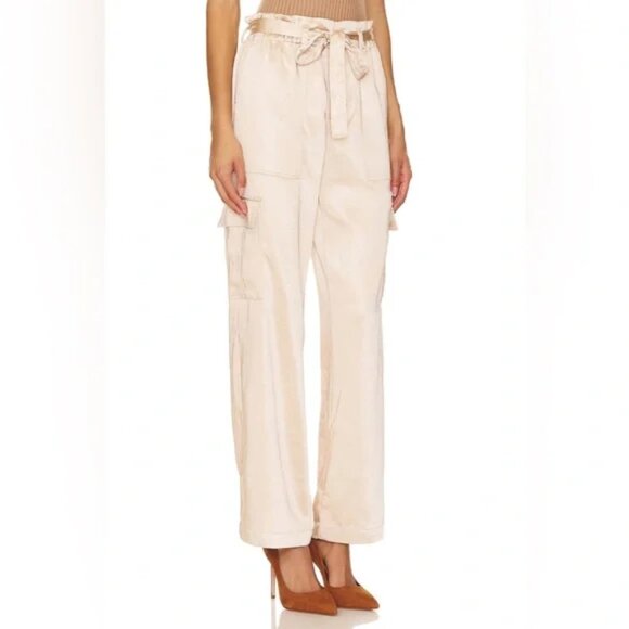 Sanctuary Pants - Like new Sanctuary Satin Cargo Pants in Moonlight Beige Small